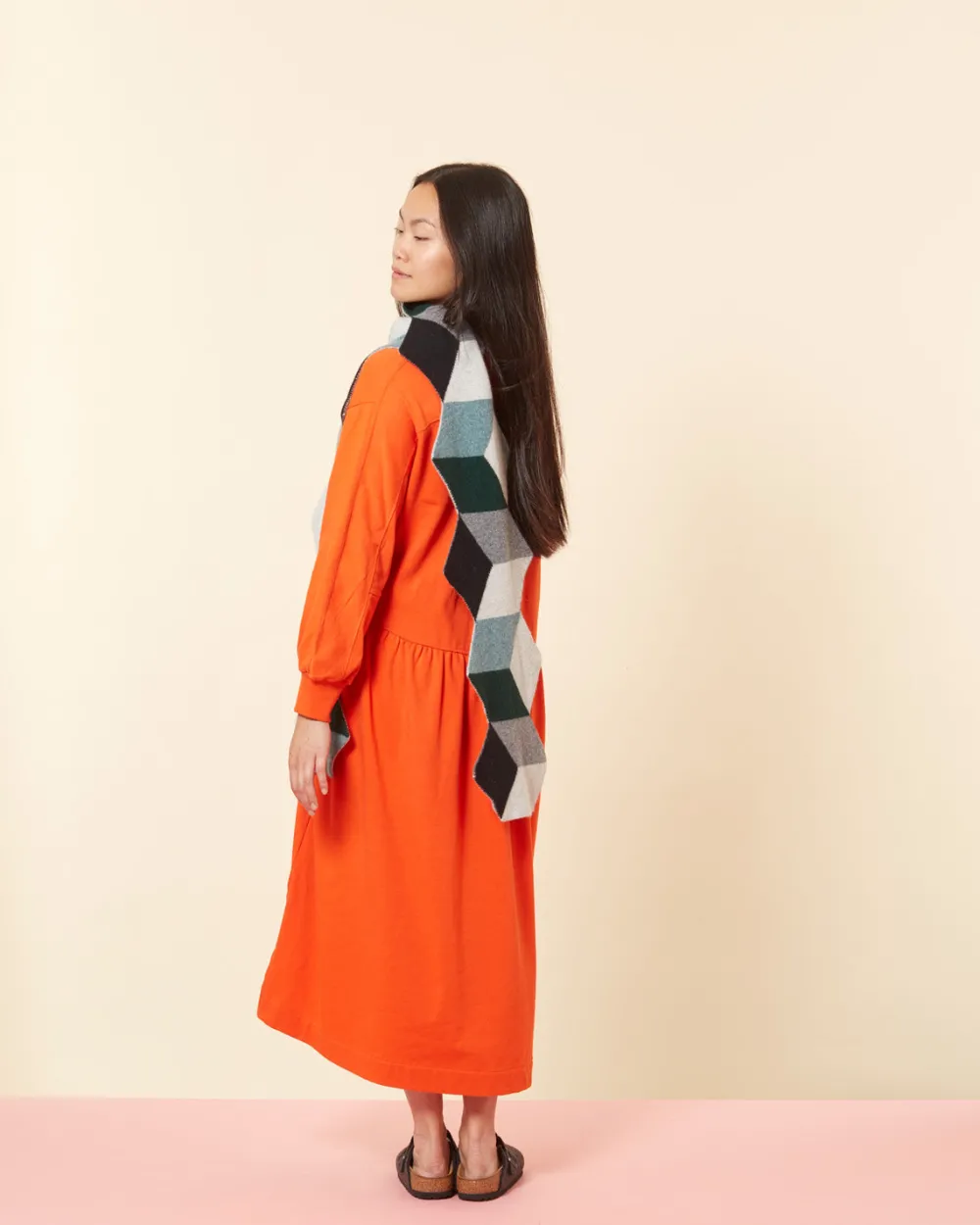New Cube Scarf - Black Scarves